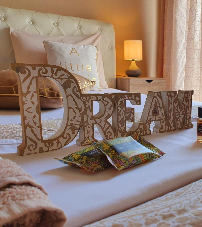 Apartment Charming House 1 *