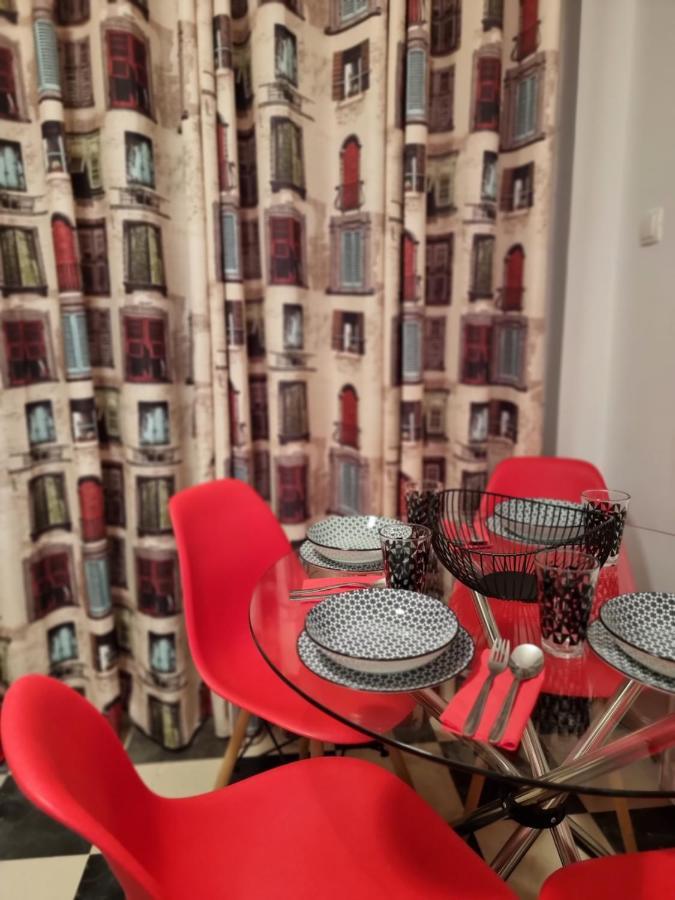 Apartment Charming House 1 *